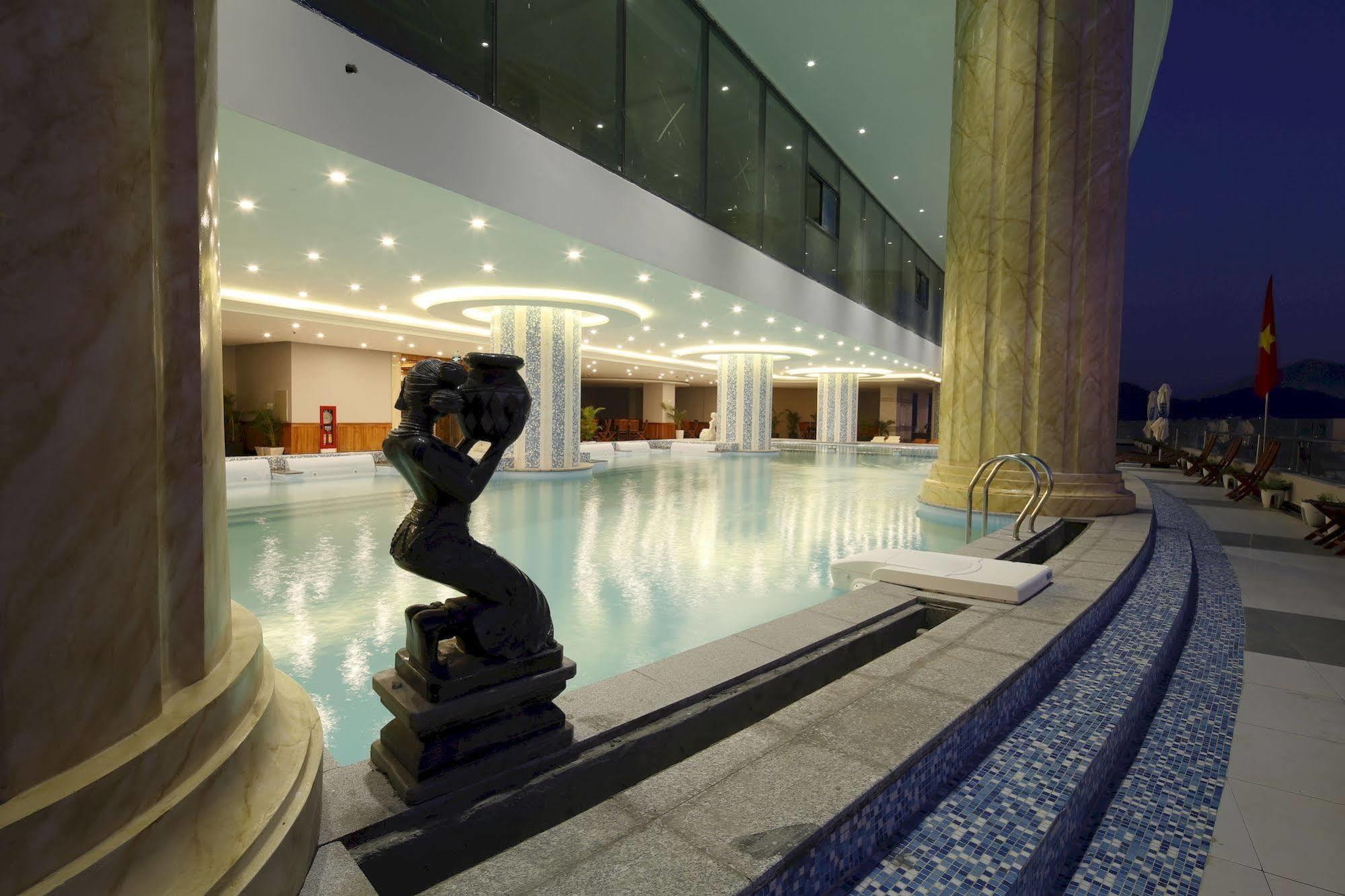 Bavico International Hotel Nha Trang Exterior photo